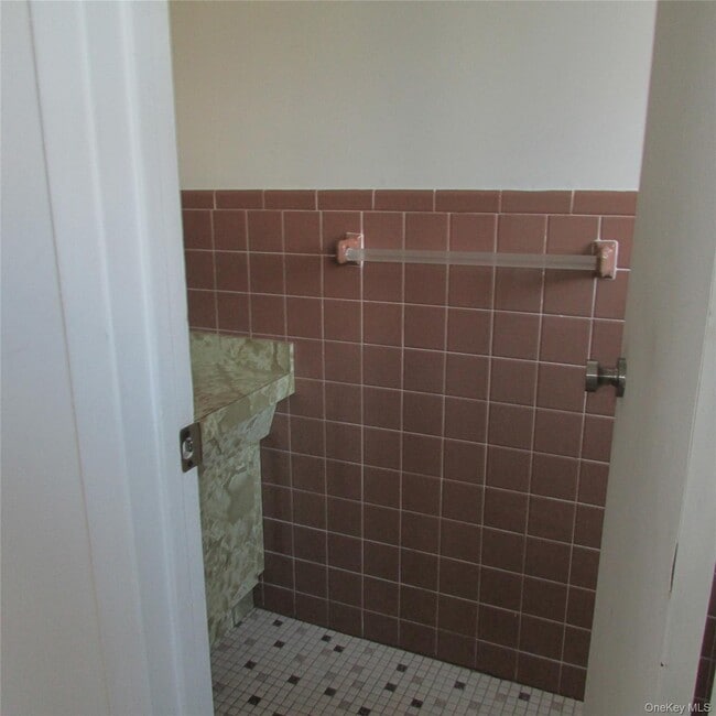 Building Photo - 1330 Herald Ave