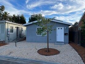 Building Photo - 1755 Mission Cliff Dr