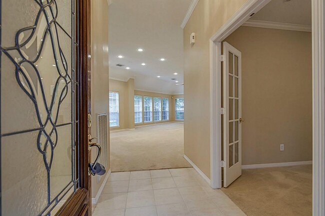 Building Photo - 50 Vista Cove Dr