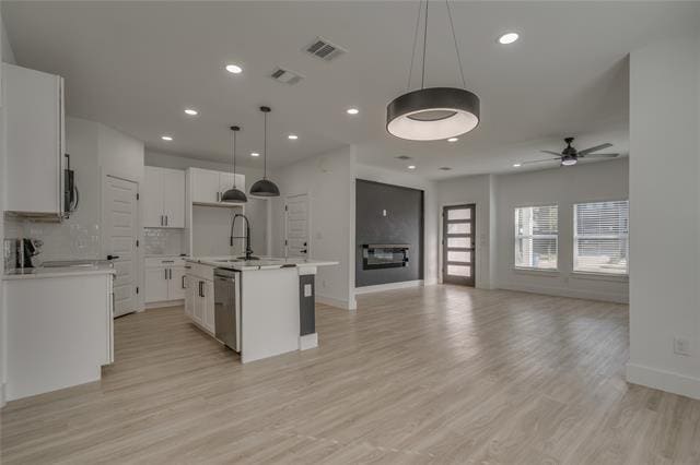 Building Photo - 3707 Penelope St