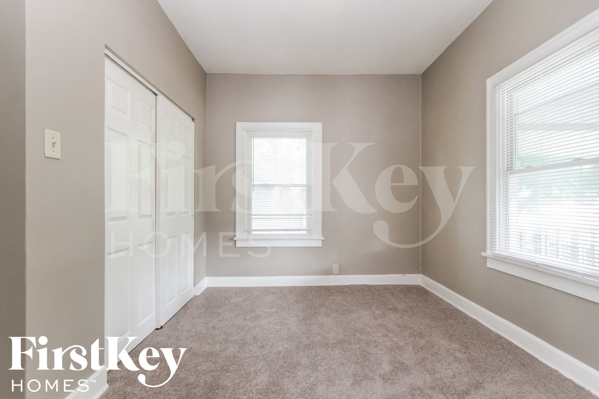 Building Photo - 2160 S Emerson Ave