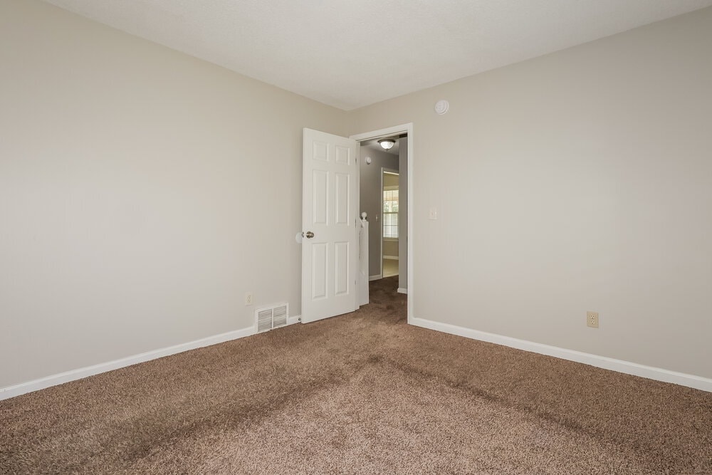 Building Photo - 13073 Braybourne Pkwy