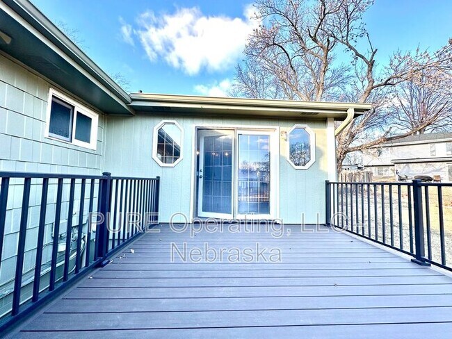 Building Photo - 13007 S 35th St