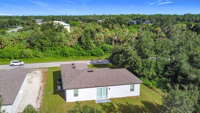 Building Photo - Brand New Home in North Port *3 Bedrooms &...