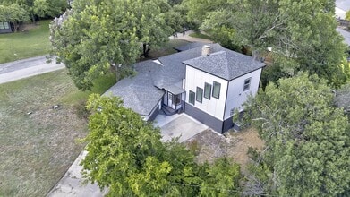 Building Photo - 6749 Fortune Rd