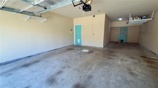 Building Photo - 5621 Hampshire Dr