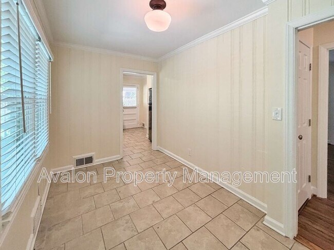 Building Photo - 6058 Harleston Rd NE