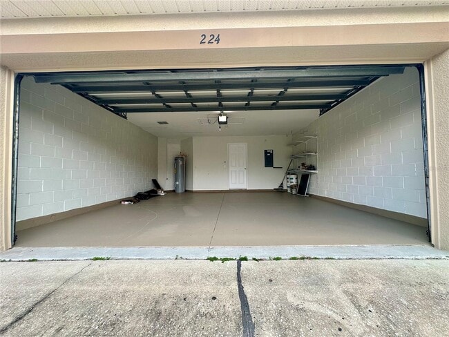 Building Photo - 224 Rona Ln