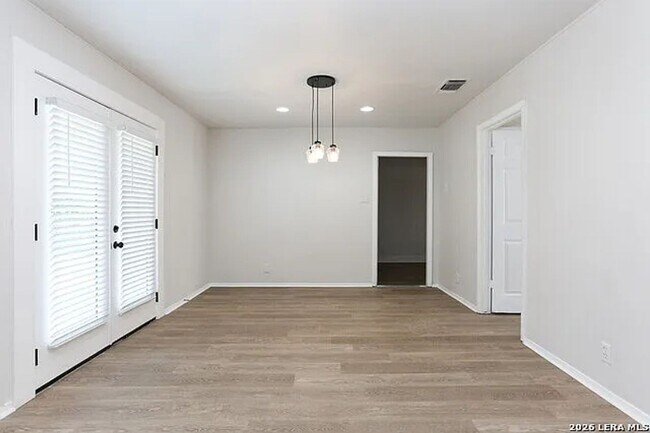 Building Photo - Upgraded 3-Bedroom Home in Southeast San Antonio