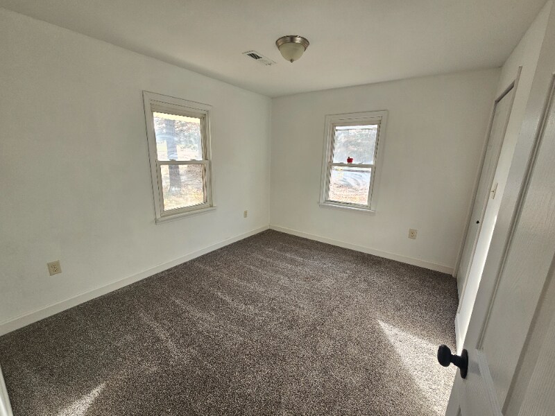 Building Photo - 5677 County Rd 260