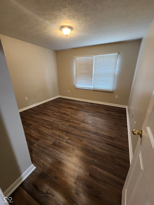 Building Photo - 14504 Cherry Ridge Rd