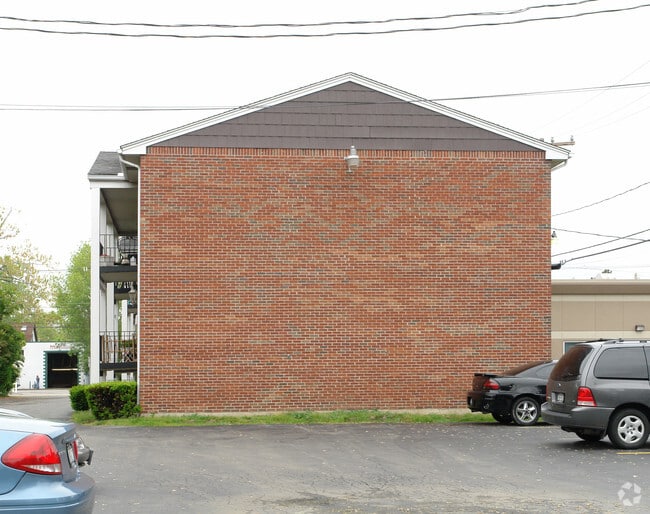 Building Photo - 1065-1069 Delaware Rd