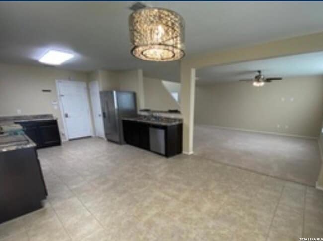 Building Photo - 25007 Cambridge Wl