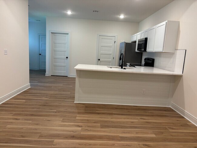 Building Photo - 5309 Rolly -