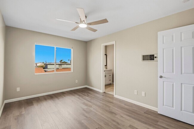 Building Photo - 621 D St