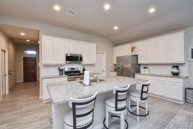 Building Photo - 18119 Humber River Ln