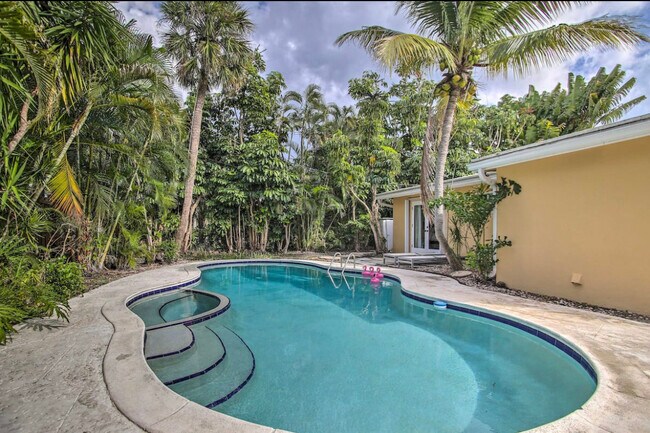 Building Photo - 2169 Imperial Point Dr