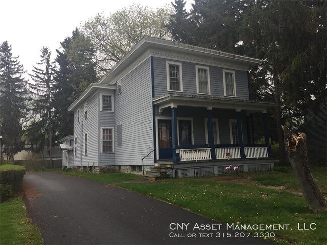 Primary Photo - 802 Turtle St