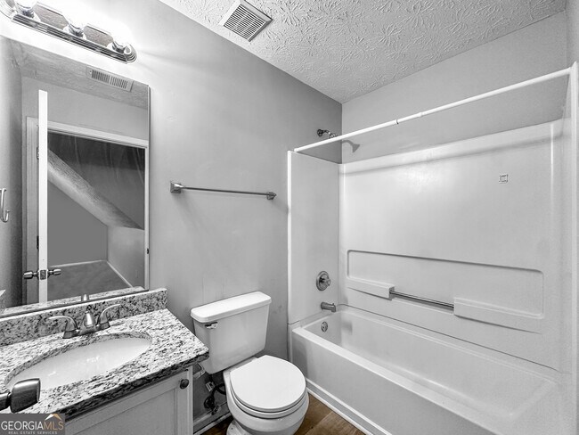 Building Photo - 130 Hibiscus Trail