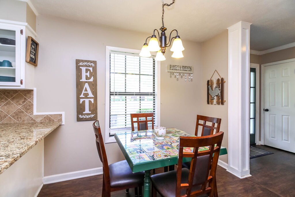 Building Photo - 87 Aileen Dr