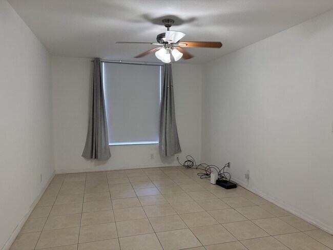 Building Photo - 8311 Sands Point Blvd