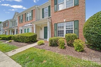 Building Photo - 12439 Blossoming Ct