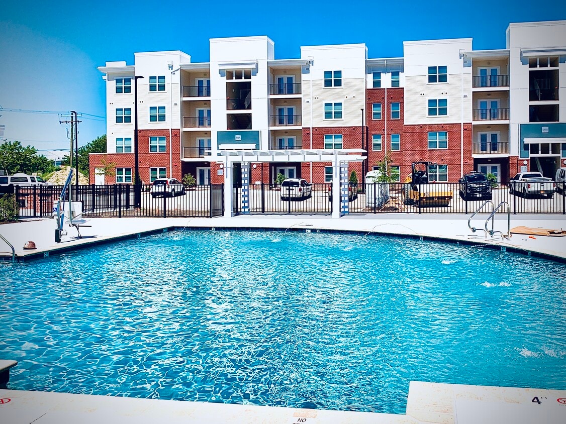 the renaissance virginia beach va apartment finder