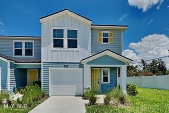 Building Photo - 752 Henley Ct