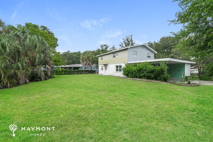 Building Photo - 1231 Greenview Dr