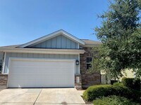 Building Photo - 7205 Tybalt St