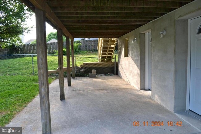 Building Photo - 329 Bar Harbor Rd