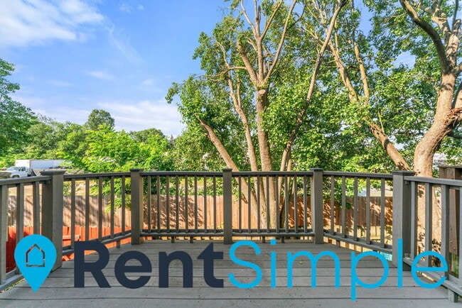 Building Photo - 3013 Colonial Springs Ct