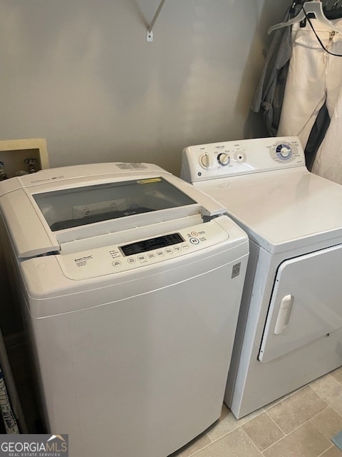 Building Photo - 1070 Bridle Path Dr