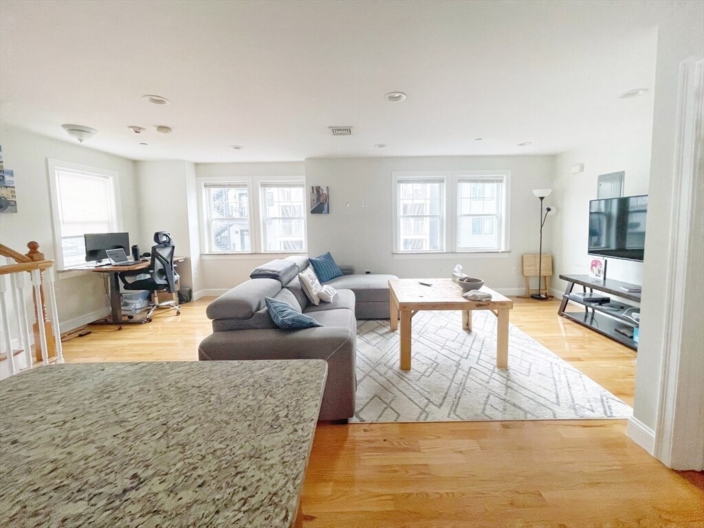 Building Photo - 1 Emmet Pl