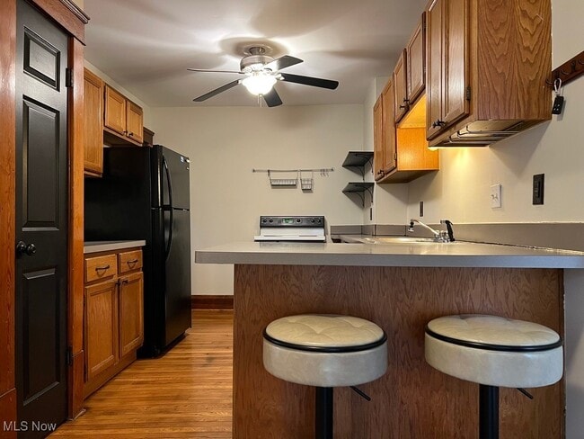 Building Photo - 1872 W 47th St