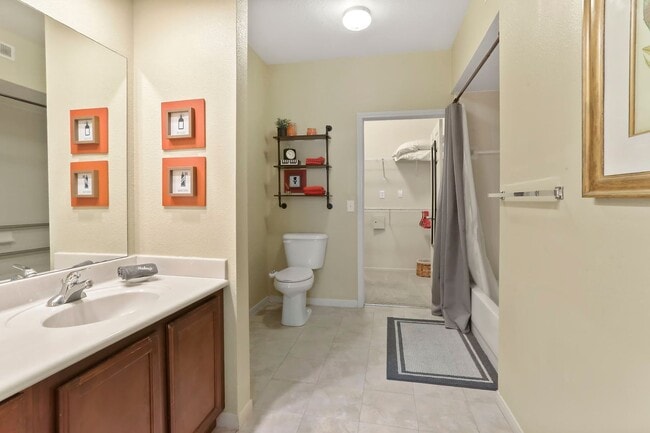 Building Photo - Corporate Furnished Rental