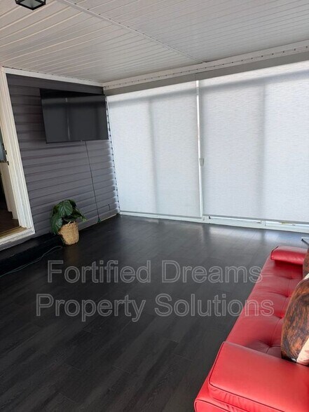 Building Photo - 157 Mickey Rd