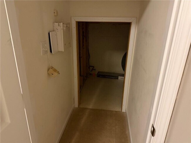 Building Photo - 3669 Chicago St NW