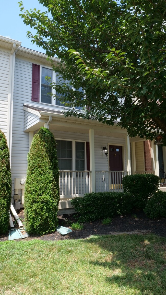 Building Photo - 55 Mabel Ln