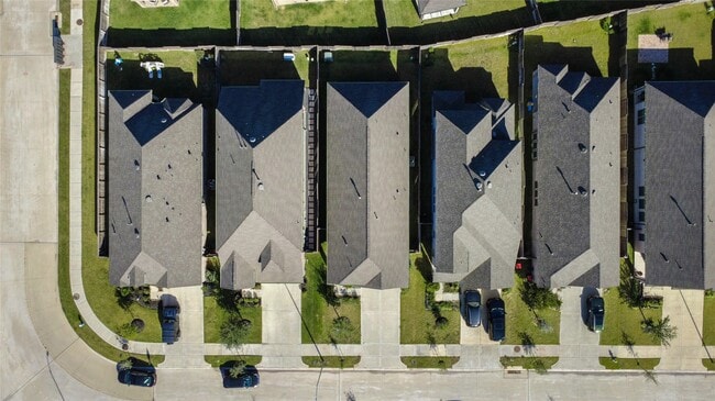 Building Photo - 939 Malibu Shr Ln