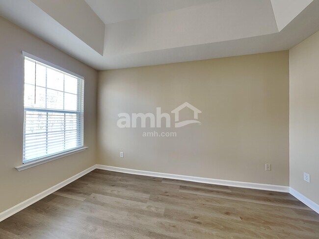 Building Photo - 129 Midwood Rd