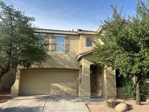 Building Photo - Highly desirable Spectrum community! Showi...