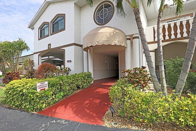 Building Photo - 11921 Seabreeze Cove Ln