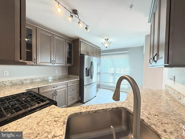 Building Photo - 249 Edge Creek Ln