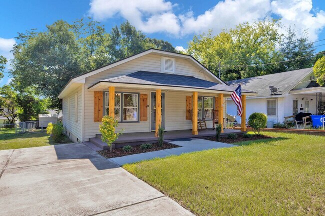 Building Photo - 530 Pearl St