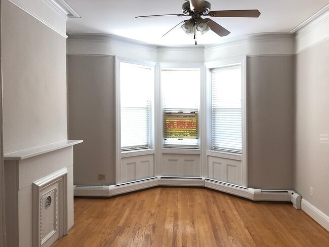 Building Photo - 342 Pavonia Ave