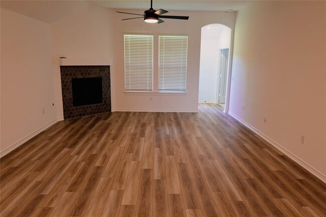 Building Photo - 14534 Clementine Hall Dr
