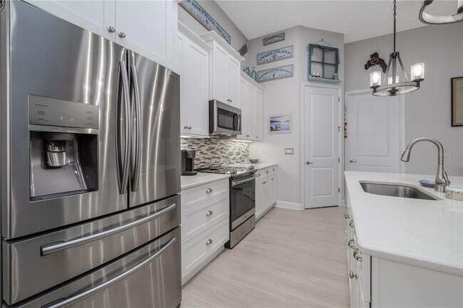 Building Photo - 3069 Borassus Dr