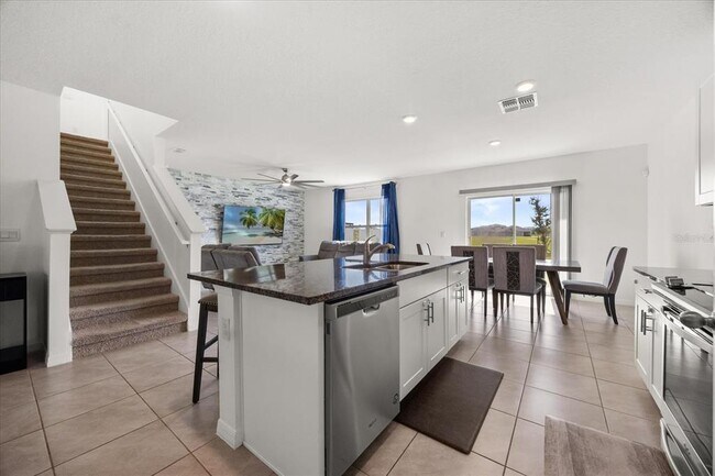 Building Photo - 1467 Riverboat Dr