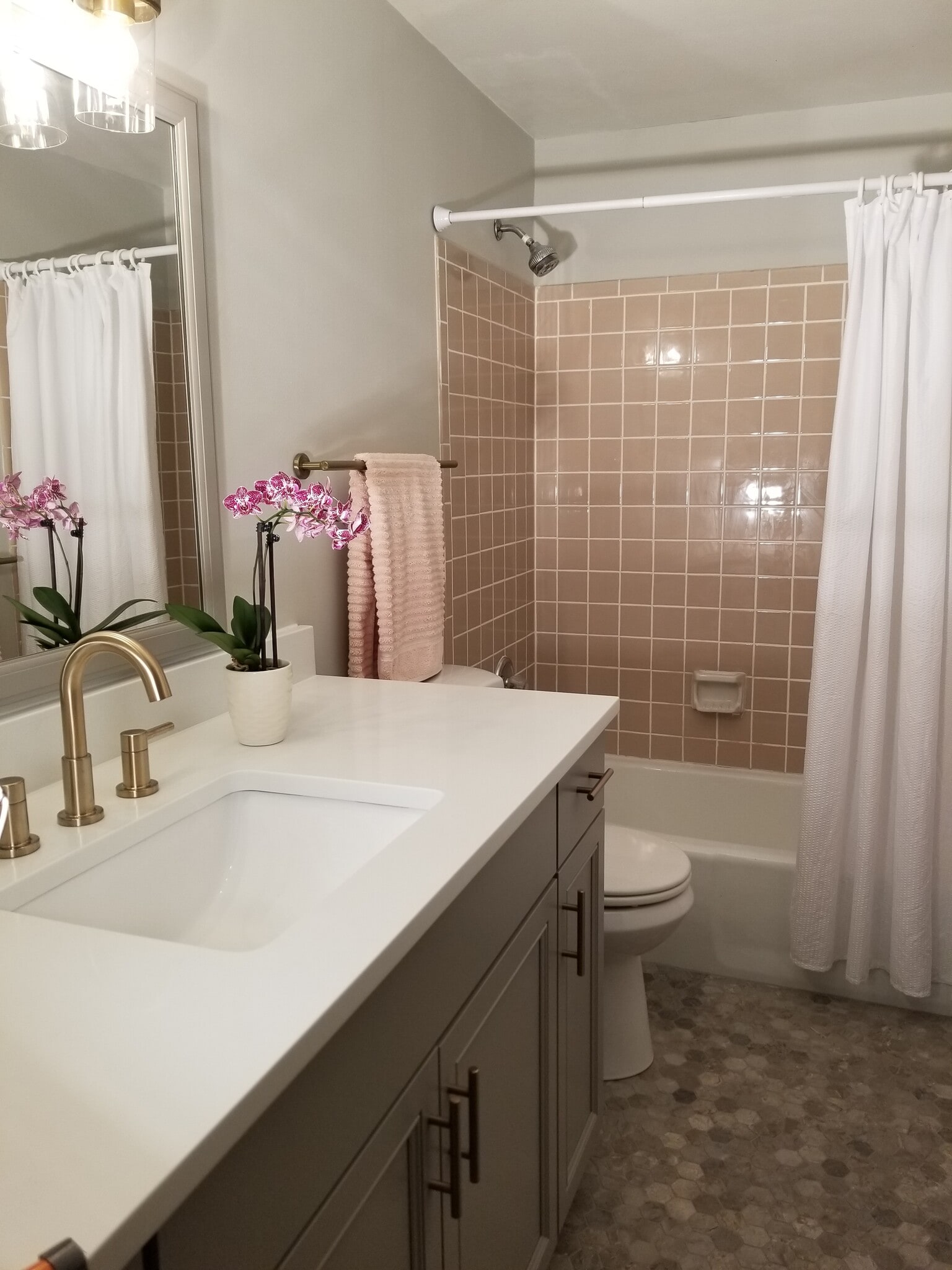 Building Photo - 1030 Davidson Dr